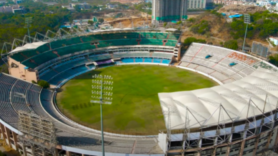 Rajiv Gandhi International Cricket Stadium Hyderabad - Pitch Report, Records & Capacity
